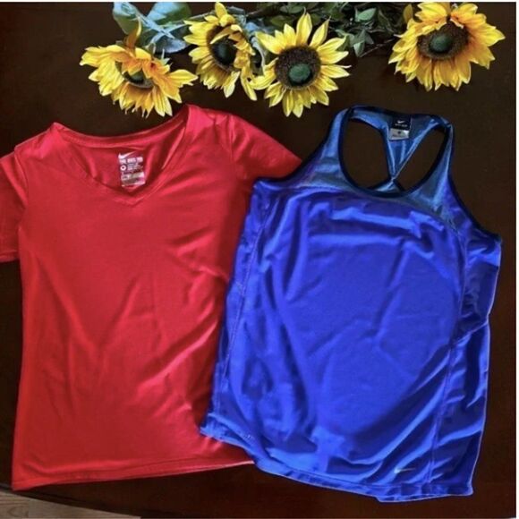 Nike Tank and T-shirt - Picture 1 of 8